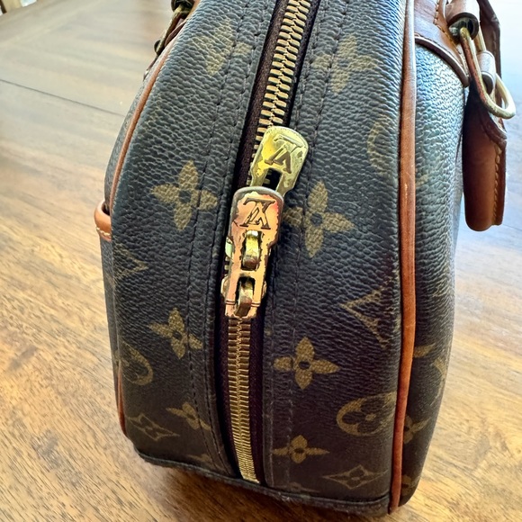 2 Hour SALE!!! Vintage Louis Vuitton Trouville handbag - Picture 14 of 16
